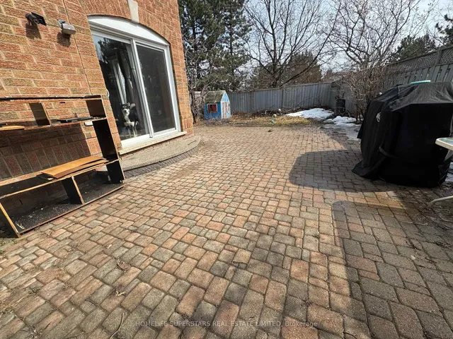 Additional property image - 980 Peter Robertson Blvd