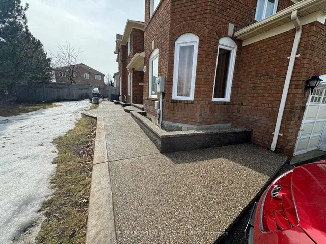 Additional property image - 980 Peter Robertson Blvd