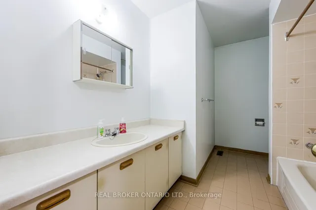 Additional property image - 4600 Full Moon Circ