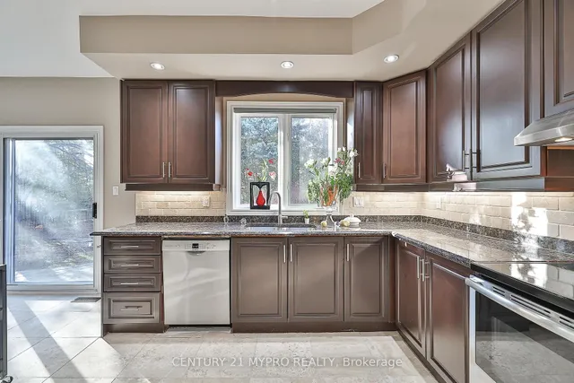 Additional property image - 1665 Glenvista Dr