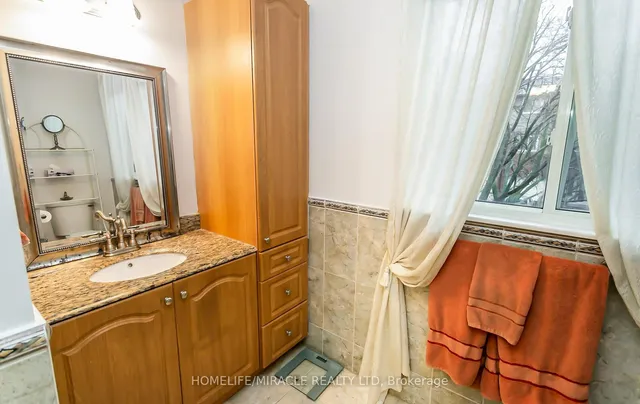 Additional image 5 of 87 Carisbrooke Crt Unit 87