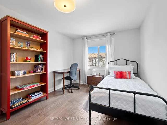 Additional property image - 4165 Fieldgate Dr Unit 7