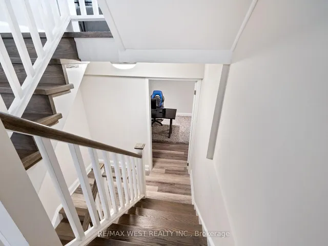 Additional property image - 4165 Fieldgate Dr Unit 7
