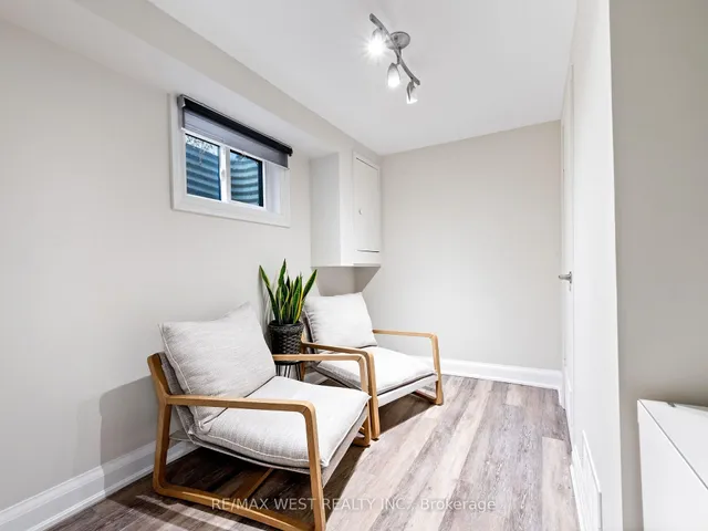 Additional property image - 4165 Fieldgate Dr Unit 7