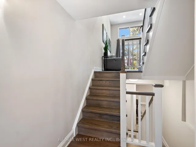 Additional property image - 4165 Fieldgate Dr Unit 7