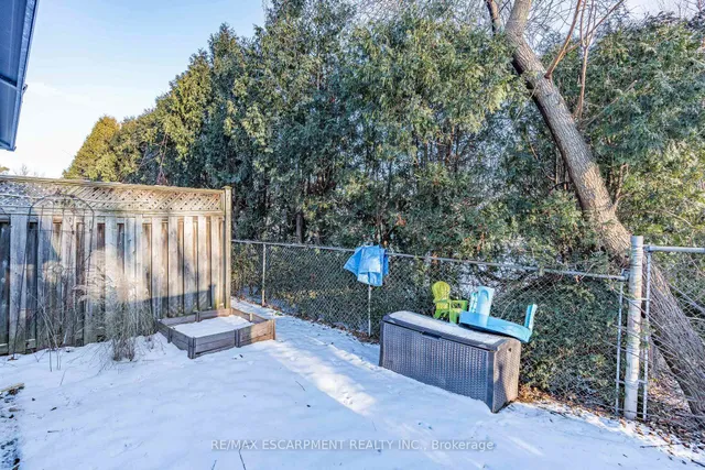 Additional property image - 684 Dynes Rd Unit 5