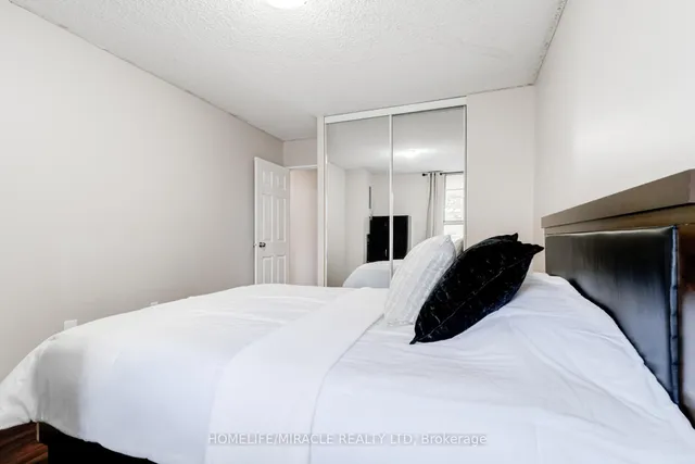 Additional property image - 40 Panorama Crt Unit 201