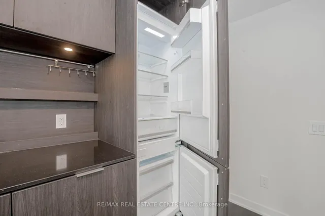 Additional image 20 of 28 Ann St Unit 310