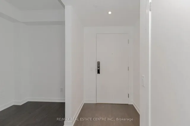 Additional image 34 of 28 Ann St Unit 310