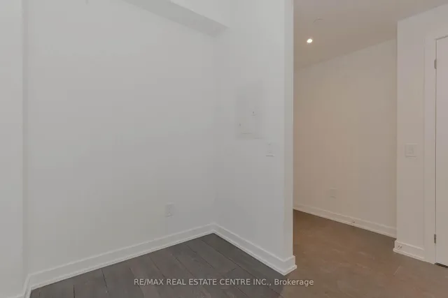 Additional image 32 of 28 Ann St Unit 310