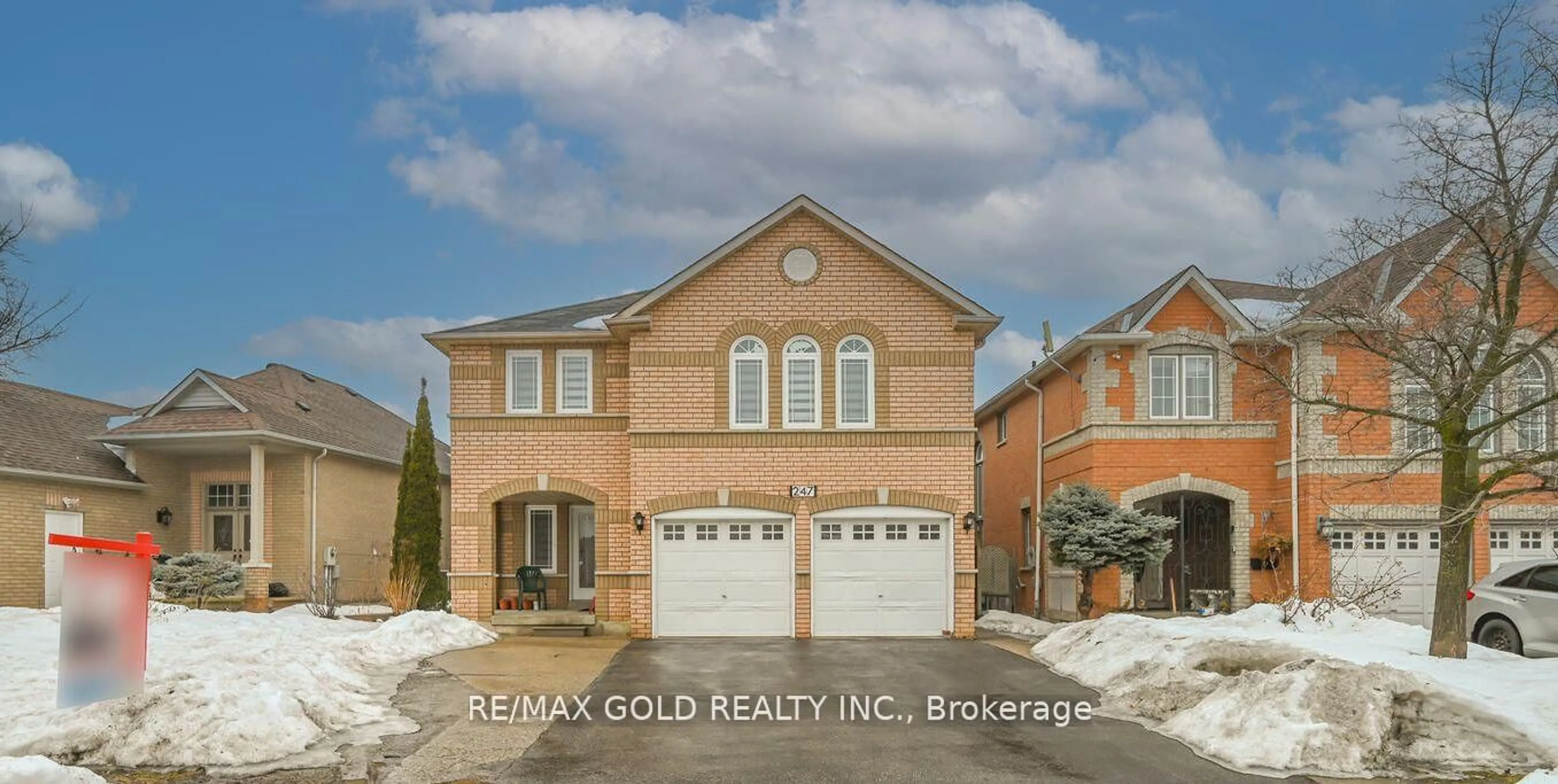 Home with brick exterior material, street for 247 Cresthaven Rd, Brampton Ontario L7A 1K8