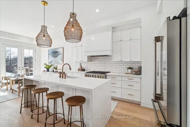 Additional property image - 43 Vanevery St