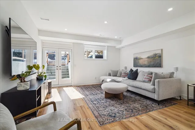 Additional property image - 43 Vanevery St