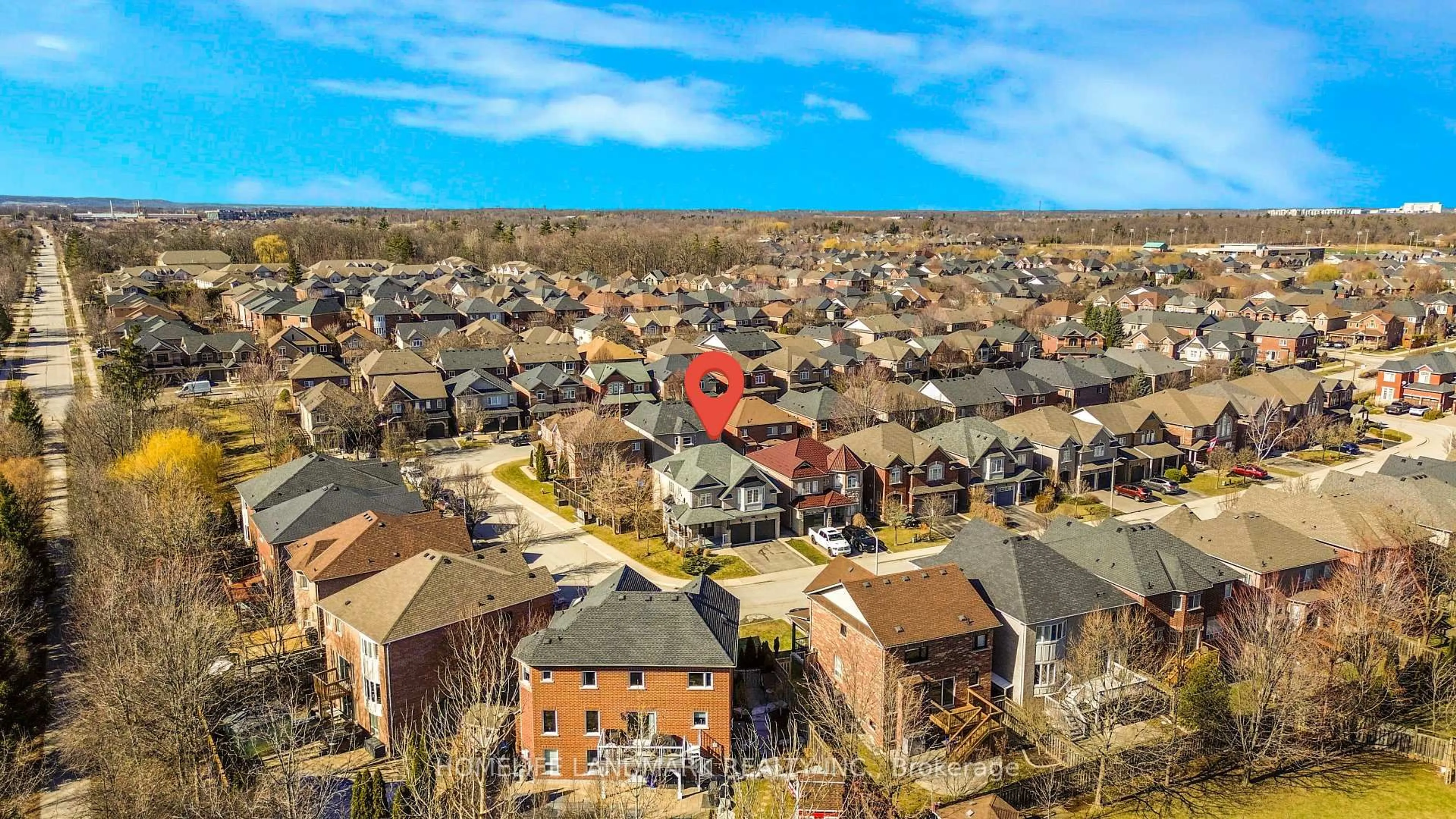 A pic from outside/outdoor area/front of a property/back of a property/a pic from drone, city buildings view from balcony for 5253 Nova Cres, Burlington Ontario L7L 7B8