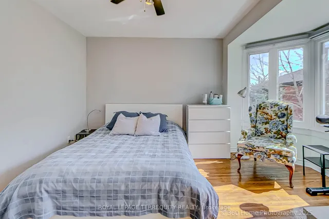 Additional property image - 221 Windermere Ave