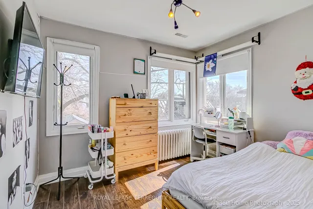 Additional property image - 221 Windermere Ave