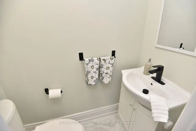 Additional property image - 2101 Silwell Crt