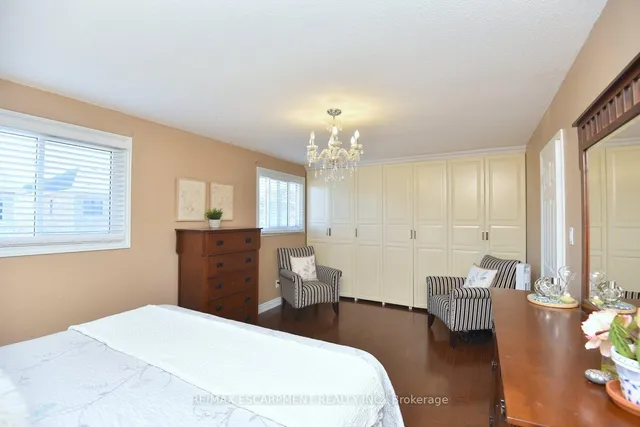 Additional property image - 2101 Silwell Crt