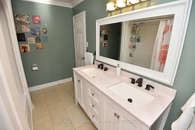 Additional property image - 2101 Silwell Crt