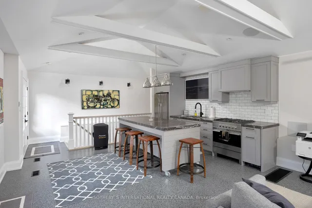 Additional property image - 105 The Kingsway N/A