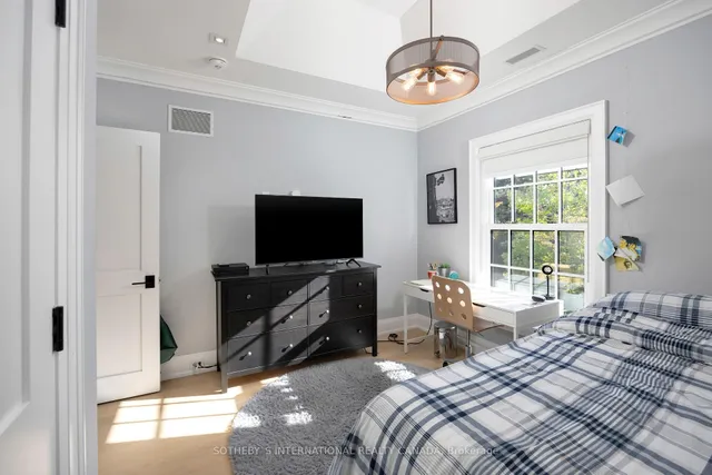 Additional property image - 105 The Kingsway N/A