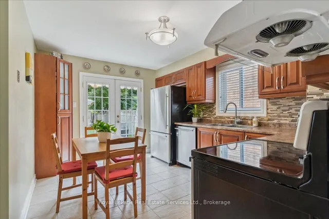 Additional property image - 211 Murray St