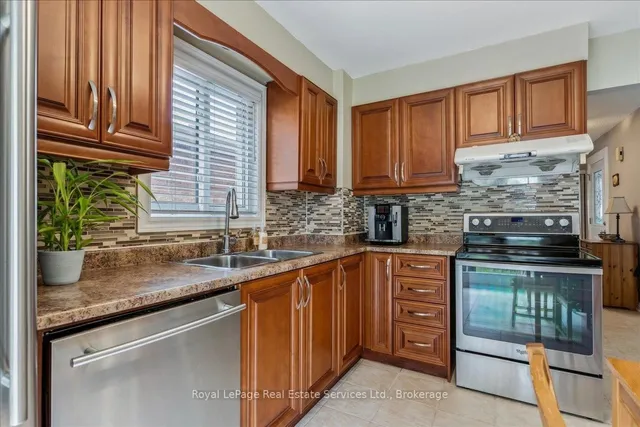 Additional property image - 211 Murray St