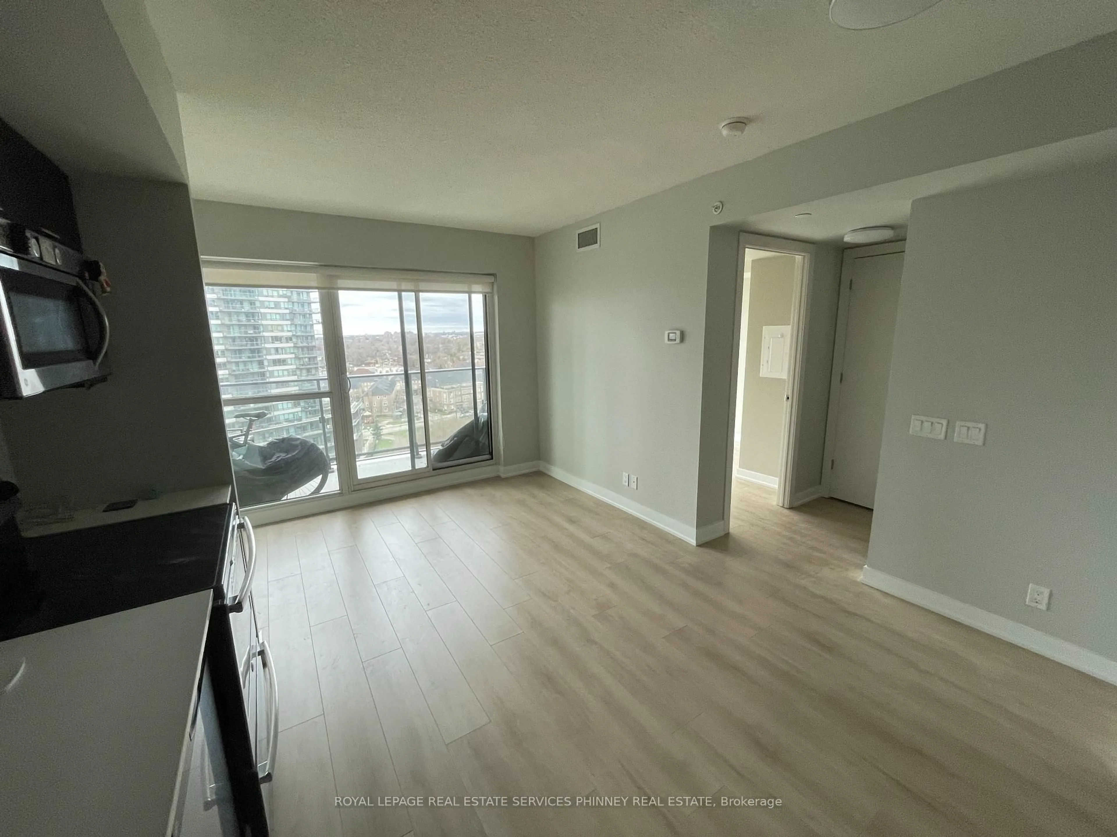 A pic of a room for 2220 Lakeshore Blvd #1310, Toronto Ontario M8V 1A4