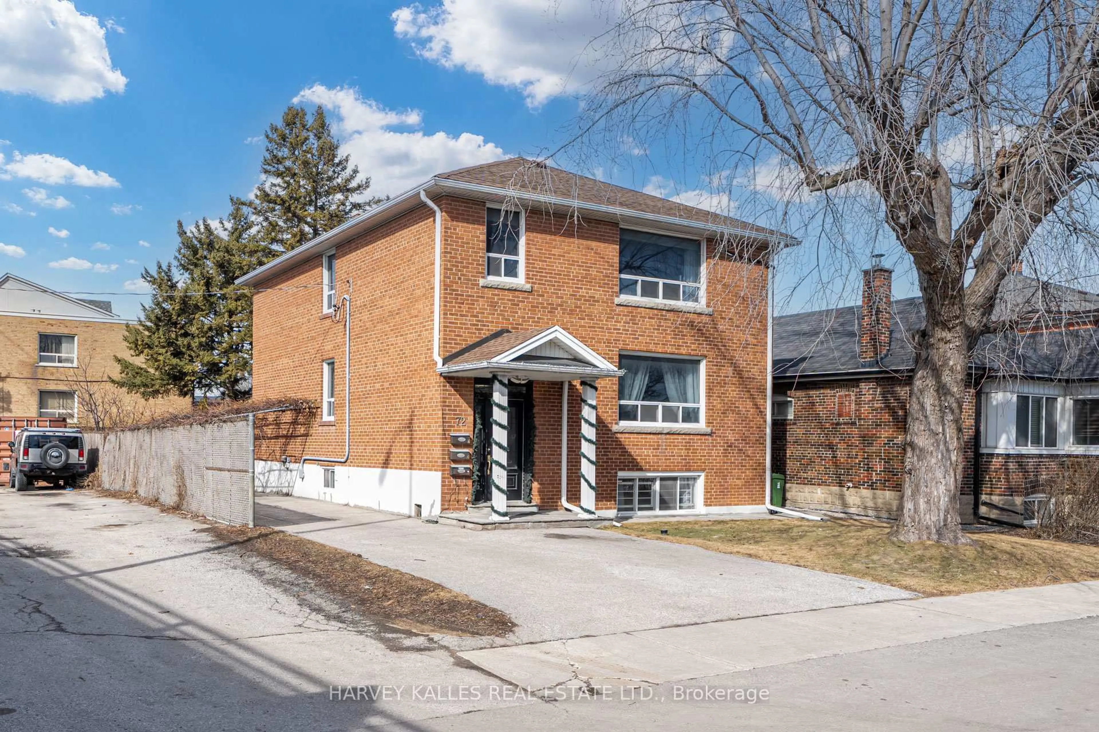 Home with brick exterior material, street for 72 Mendota Rd, Toronto Ontario M8Y 1G3