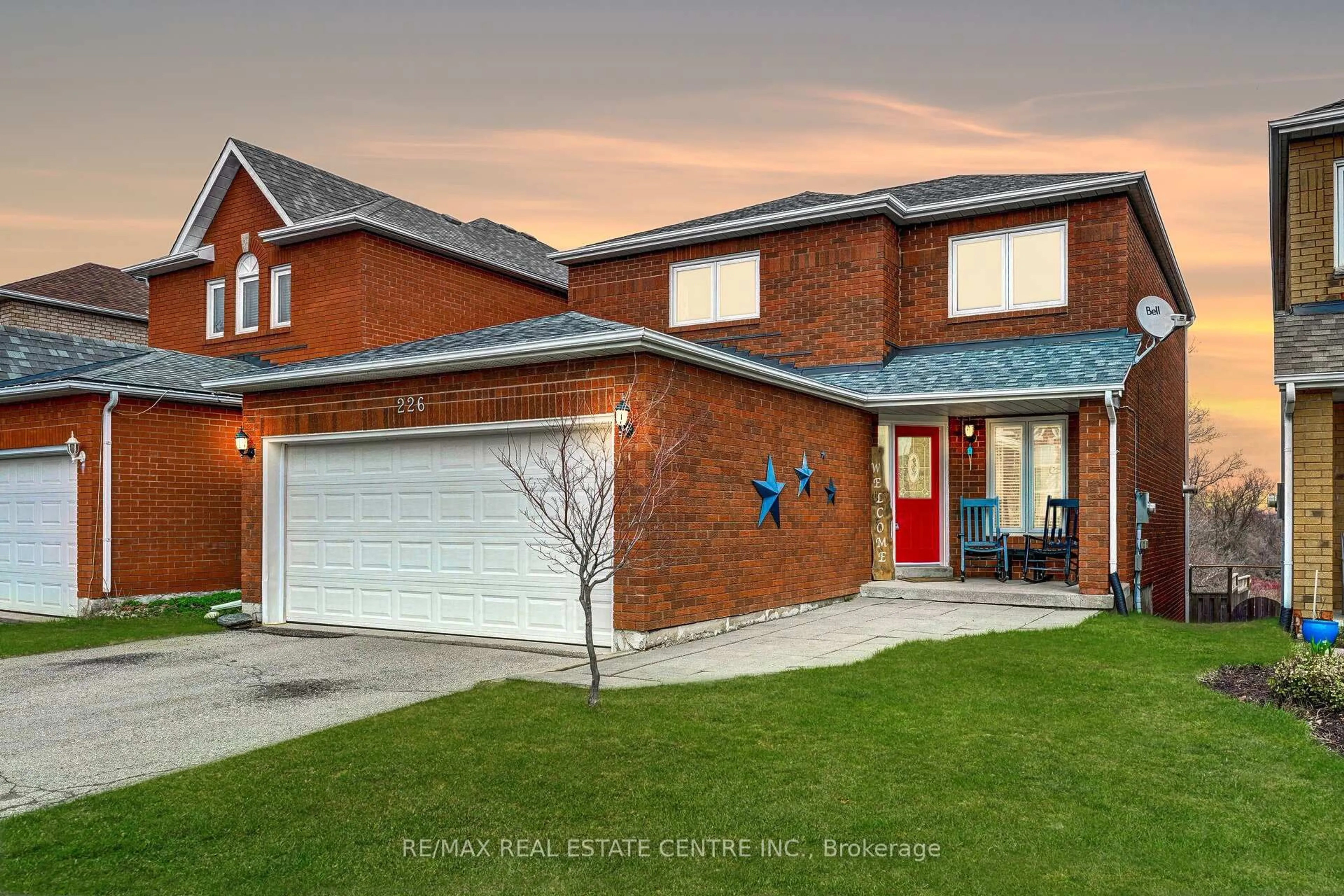 Home with brick exterior material, street for 226 Howard Cres, Orangeville Ontario L9W 4W6