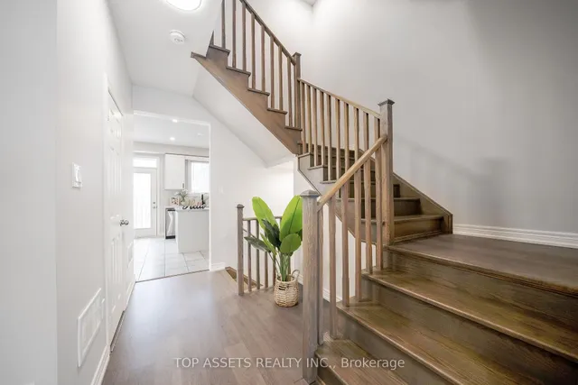 Additional property image - 3066 Eighth Line