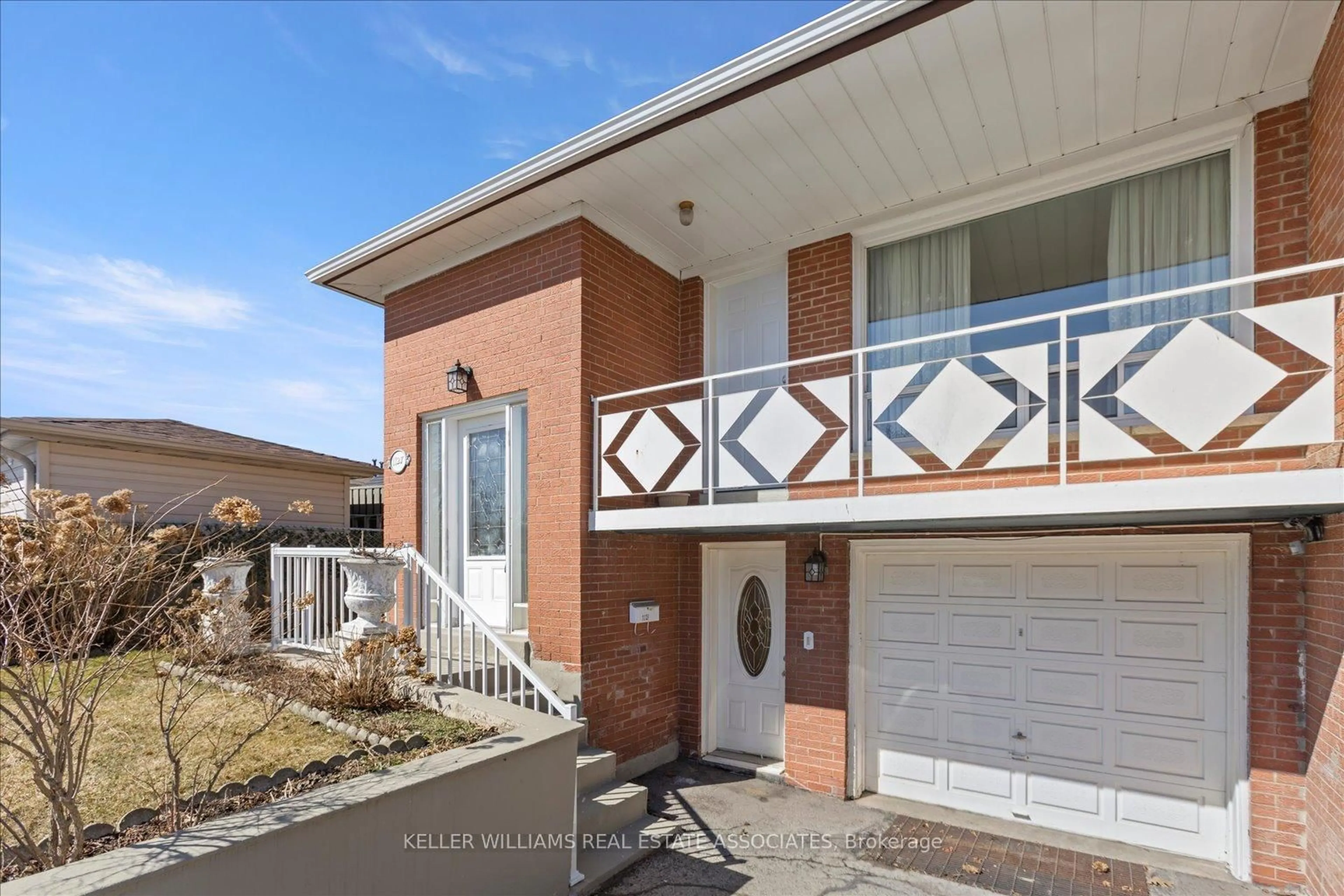 Home with brick exterior material, street for 1127 Claredale Rd, Mississauga Ontario L5G 1T7