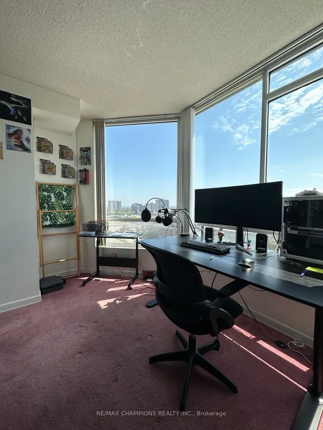 Additional property image - 26 Hanover Rd Unit 1406