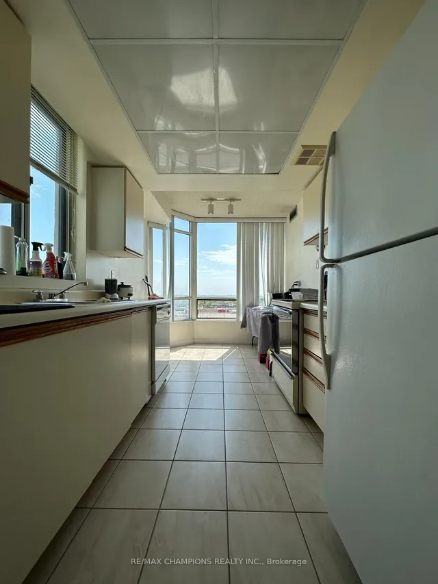Additional property image - 26 Hanover Rd Unit 1406