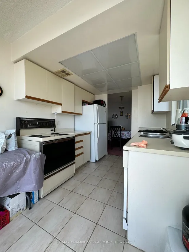 Additional property image - 26 Hanover Rd Unit 1406