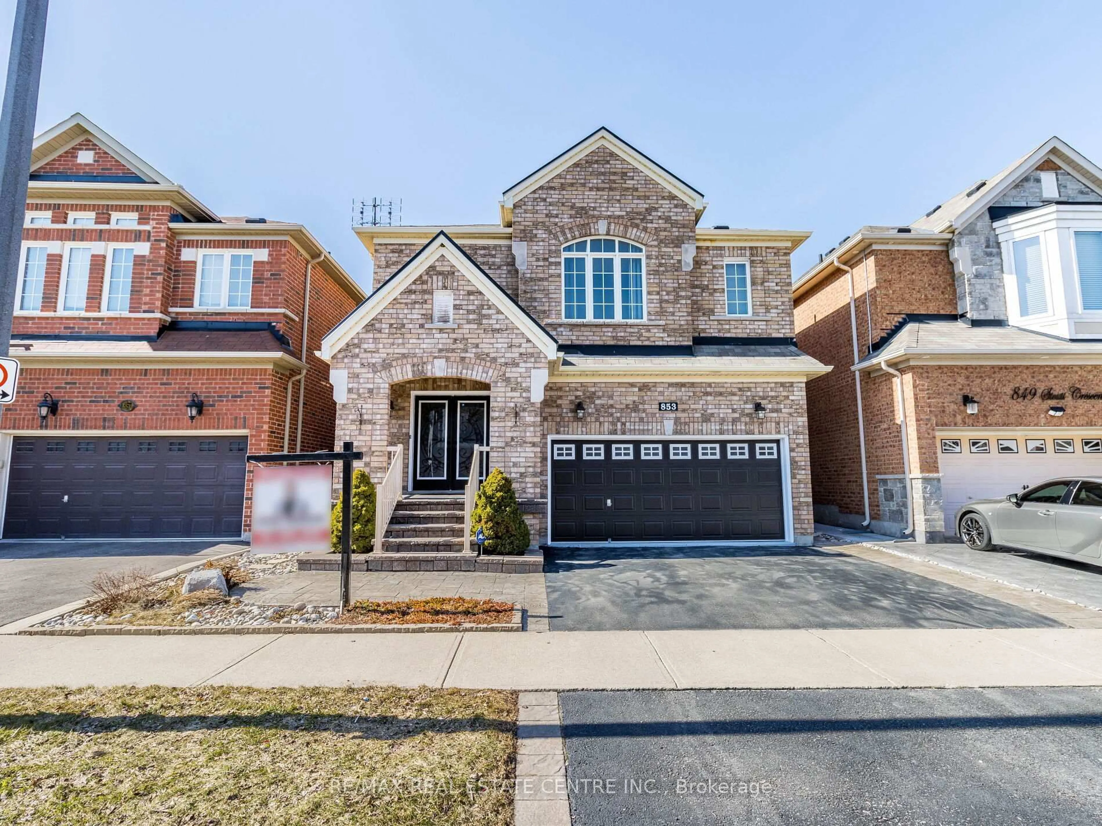 Home with brick exterior material, street for 853 Stoutt Cres, Milton Ontario L9T 7R1