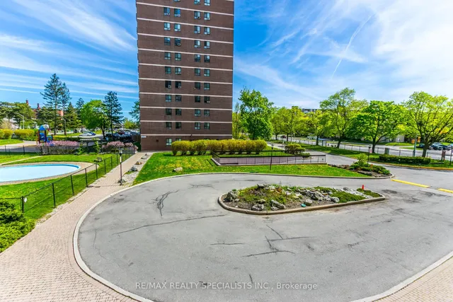Additional property image - 1615 Bloor St Unit 206