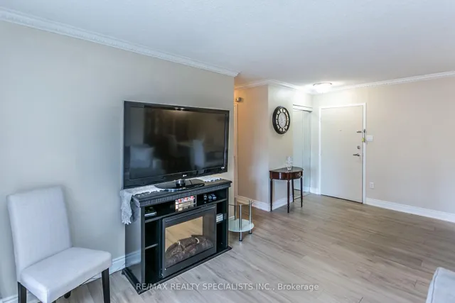 Additional property image - 1615 Bloor St Unit 206