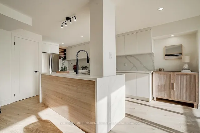 Additional property image - 1230 Marlborough Crt Unit 806