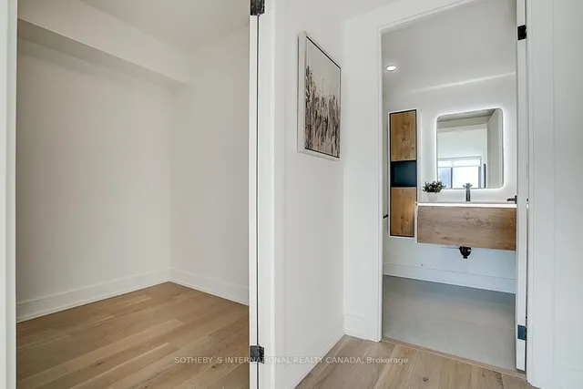 Additional property image - 1230 Marlborough Crt Unit 806