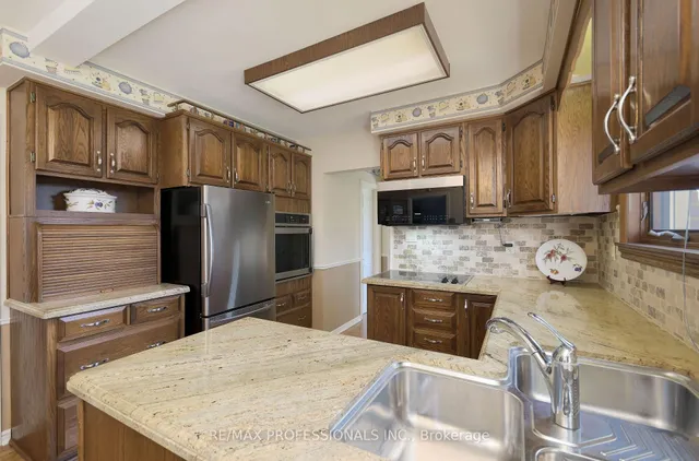 Additional image 26 of 28 Markwood Cres