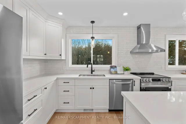 Additional property image - 2185 Blackburn Crt