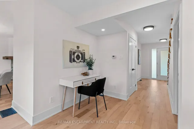 Additional property image - 2185 Blackburn Crt