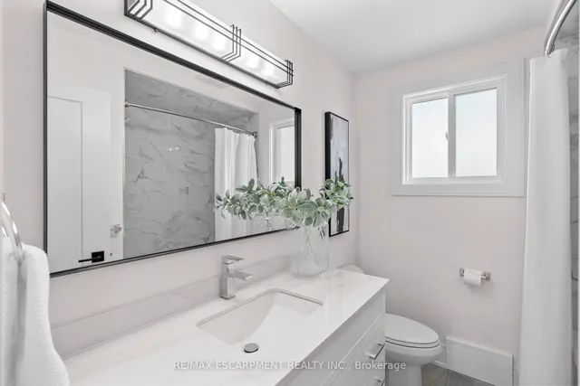 Additional property image - 2185 Blackburn Crt