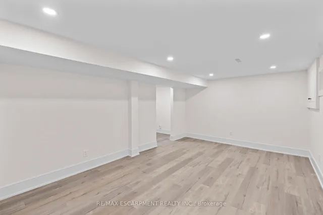 Additional property image - 2185 Blackburn Crt