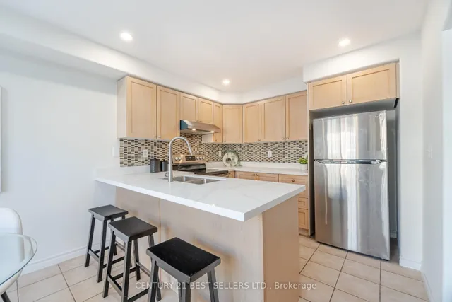 Additional property image - 1191 Barclay Circ
