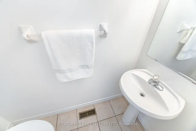 Additional property image - 1191 Barclay Circ