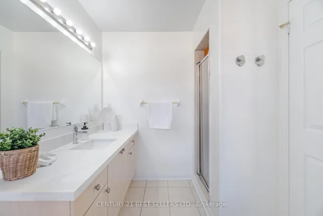 Additional property image - 1191 Barclay Circ