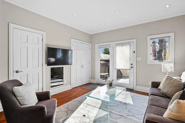 Additional property image - 306 Runnymede Rd