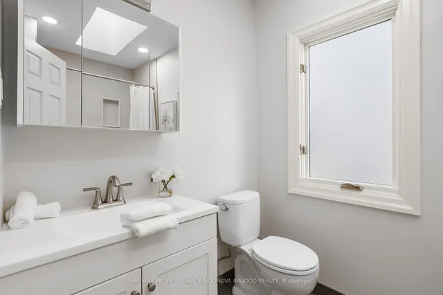 Additional property image - 306 Runnymede Rd
